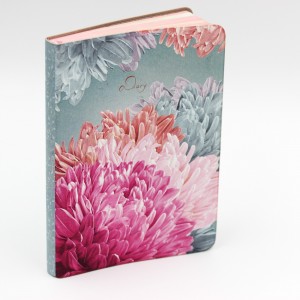 Ежедневник недатированный "In Bloom. Астры"